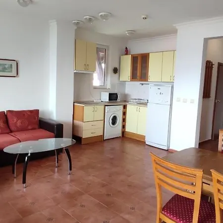 Dom-el Real 3 - Apartamento *