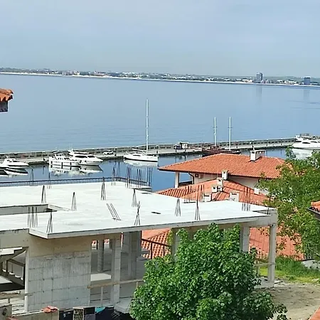 Apartment Dom-el Real 3 -