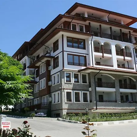 דירה Dom-el Real 3 - *