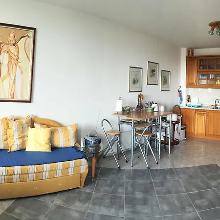 Dom-el Real 3 - Apartamento *