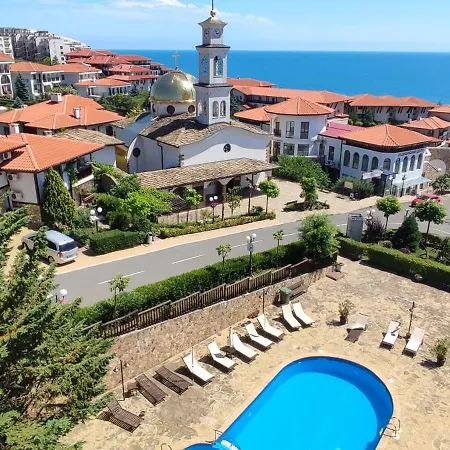 Apartament Dom-el Real 3 -