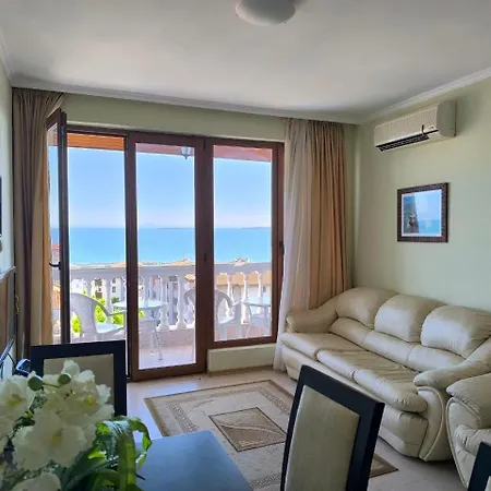 Dom-el Real 3 - Apartment *