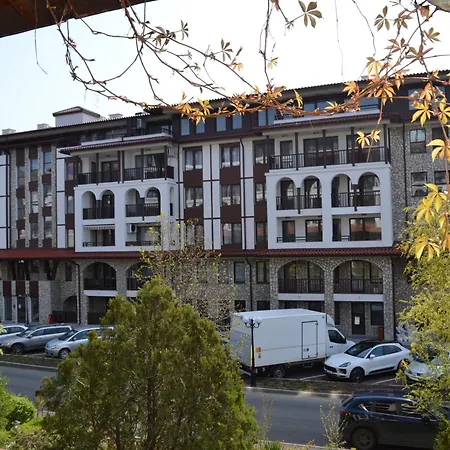 Apartment Dom-el Real 3 - *