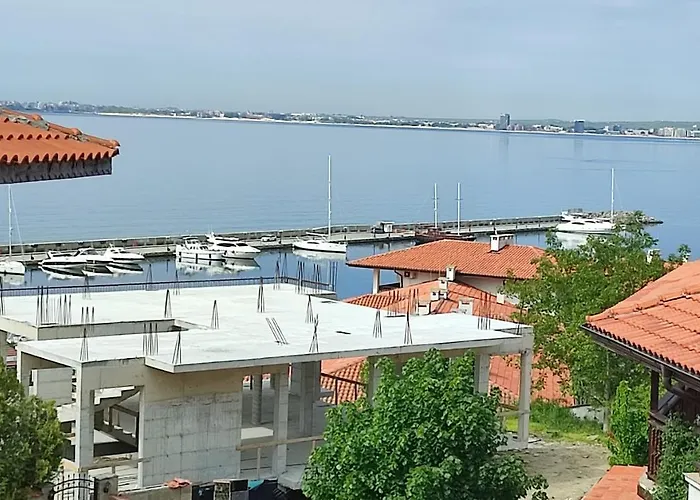 Apartamento Dom-el Real 3 -