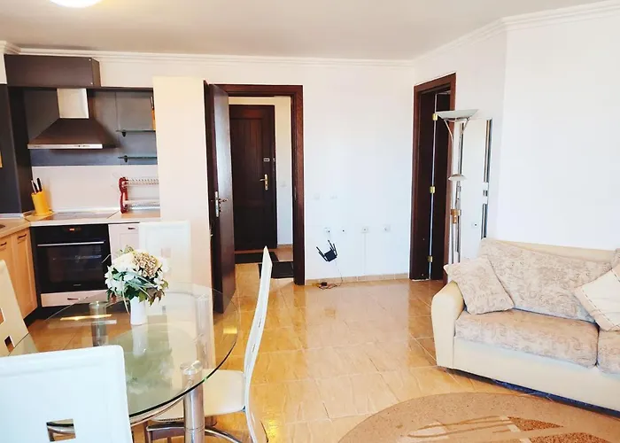 Apartamento Dom-el Real 3 - *